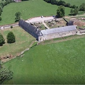 Chateau De Franquetot & D Day Collins Museum Apartment Sainte-Mere-Eglise Exterior photo