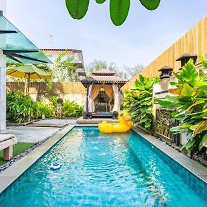 Samaya Luxury Villa - Melaka Kelebang Besar Exterior photo