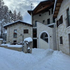 La Loggia Luxury Apartment Rocca di Mezzo Exterior photo