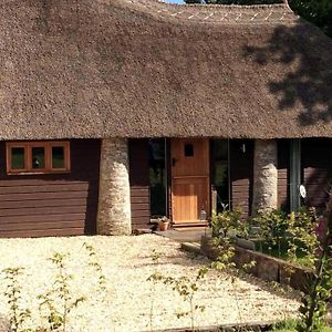 Unique Thatched Retreat Near Salcombe And Beaches Villa South Milton Exterior photo