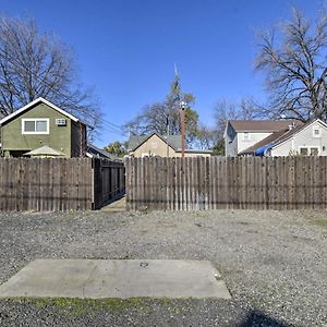 Centrally Located House In Chico With Gas Grill Villa Exterior photo