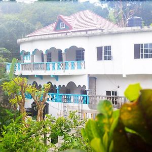 Robin Hood Guest House Port Antonio Exterior photo