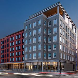 Aloft Providence Downtown Hotel Exterior photo