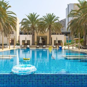 Sheraton Oman Hotel Muskat Exterior photo