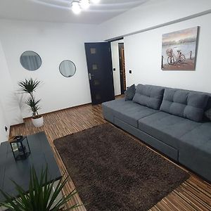 Apartament Exclusive Targu Ocna Apartment Exterior photo