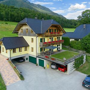 Haus Hoedlmoser Bed & Breakfast Sankt Wolfgang im Salzkammergut Exterior photo