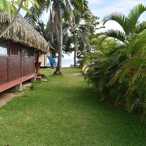 Fare Aute Beach Hotel Vaianae Exterior photo