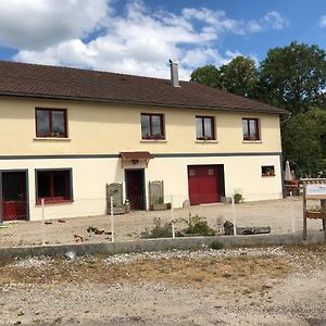 Les 3Crokignols, Maison D'Hote Familiale. Apartment Saffloz Exterior photo