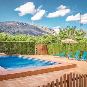 Spacious Villa With Private Pool Near Priego De Cordoba Exterior photo