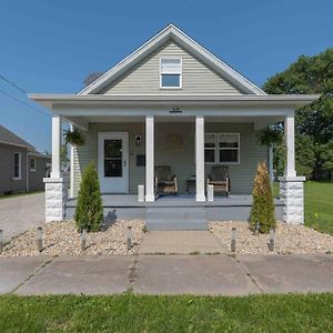 Home 15 Min From Starved Rock And Chicago Skydive! Ottawa Exterior photo