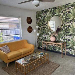 Miami'S Cozy Tropical Getaway Villa Exterior photo