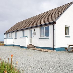 Alan'S House Villa Staffin Exterior photo