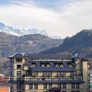 Hotel Sarowar Pokhara Exterior photo