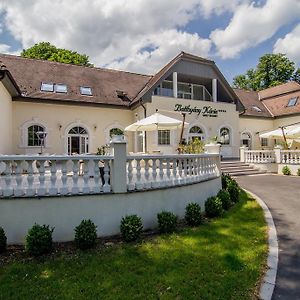 Batthyany Kuria Hotel Zalacsany Exterior photo