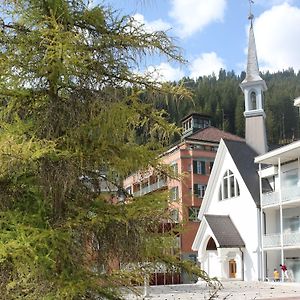 Spengler Hostel Davos Exterior photo