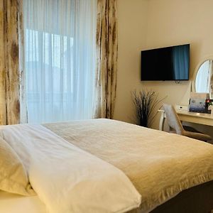 Luxury City Rooms Ogulin Exterior photo