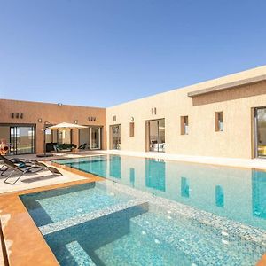 Villa Sanna, Elegante Avec Piscine, Jacuzzi & Jeux Marrakesh Exterior photo