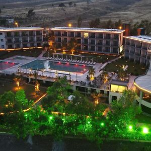 Toros Deluxe Resort Hotel Yesilovacik Exterior photo