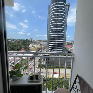 Inspiria Condominium Tower, Beside Abreeza Ayala Mall, Davao City Exterior photo