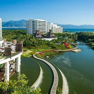 Grand Bliss Nuevo Vallarta Hotel Exterior photo