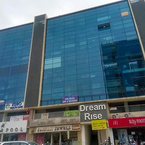 Hotel Pathik Villa Ahmedabad Exterior photo