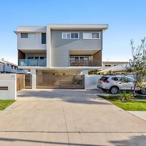 Beach City 3 Bedroom Modern Townhouse Maroochydore Exterior photo