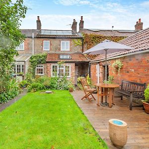 Old Orchard Cottage Dilton Marsh Exterior photo