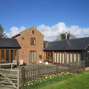 The Stables Villa Filby Exterior photo
