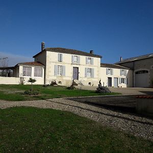 L'En Haut Des Vignes Bed & Breakfast Merignac  Exterior photo