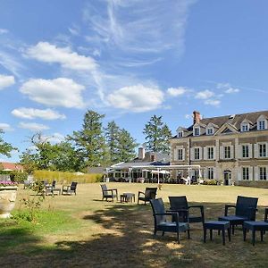 Logis Domaine De Valaudran Hotel Salbris Exterior photo