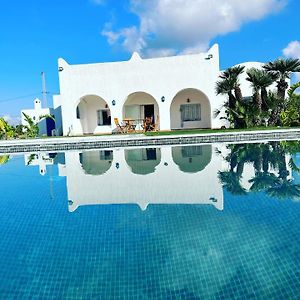 Villa Viewpoint Infinity Pool Jardin Aucun Vis-A-Vis Hammam al Ghazzaz Exterior photo