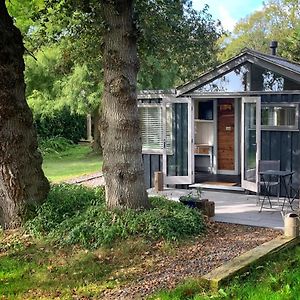 Isle Of Wight Cabin Apartment Newtown  Exterior photo