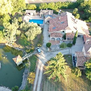 Le Bois De Montpouillan Bed & Breakfast Exterior photo