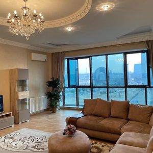 Sea View Lux Megafun Apartment Baku Exterior photo