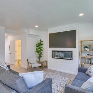 Garden City Townhome With Fireplace Near Bear Lake! Exterior photo