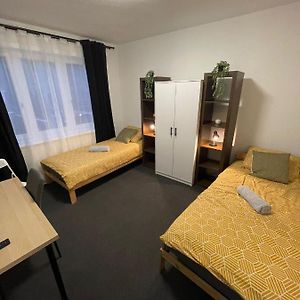 Room With Two Beds In Centrum Heerlen Exterior photo