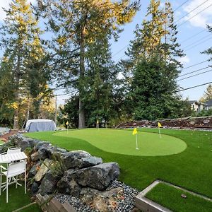 Mountain Retreat Apartment North Saanich Exterior photo