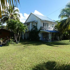 Sea And Sand Bed & Breakfast Pointe D'Esny Exterior photo