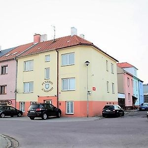 Penzion Znojmo Hotel Exterior photo