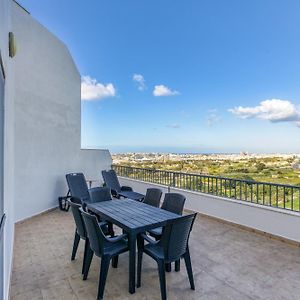 Beautiful Pent With Terrace & Spectacular Views By 360 Estates Apartment Luqa Exterior photo