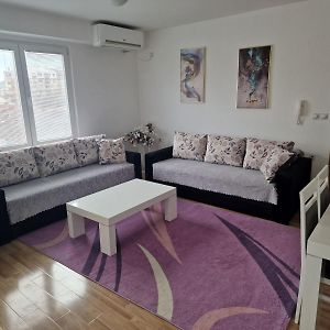 Apartment Deluxx Bitola Exterior photo