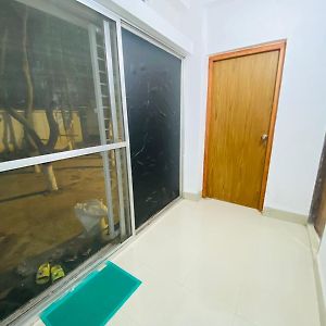 Penthouse-Private Room Attached Bath Ac Rooftop-Basundhara R/A Dhaka Exterior photo