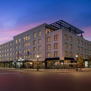 The Bradley Hotel Fort Wayne Exterior photo