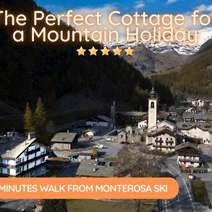 5 Minuti Da Monterosa Ski, Piccolo Cottage Gressoney-La-Trinite Exterior photo
