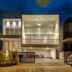 Diamond Blue Pool Villa By Stayjade 4Bhk Veg Food Only Dod Ballapur Exterior photo