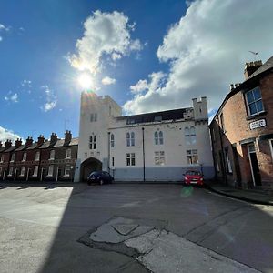 Chester Stays - Best Value Apartment With Free Parking In The Heart Of Chester Exterior photo