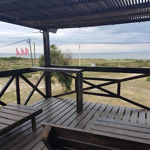 Enfrente Al Mar Tranquilidad Y Calidez En Una Casa Totalmente Equipada Villa Balneario Argentino Exterior photo