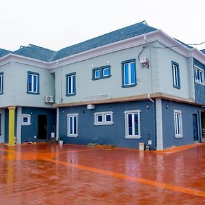 Motalvin Court Apartment Lagos Exterior photo
