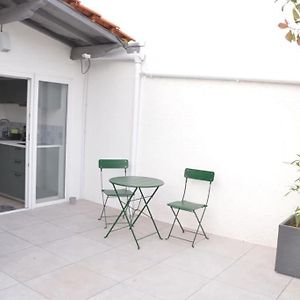 Studio Confortable Avec Terrasse Privee Apartment Le Pellerin Exterior photo