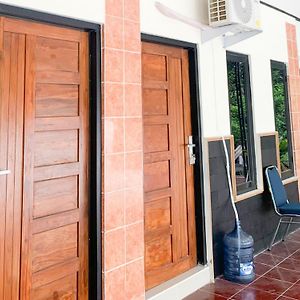 RedDoorz near Museum Gunung Merapi Hotel Yogyakarta Exterior photo